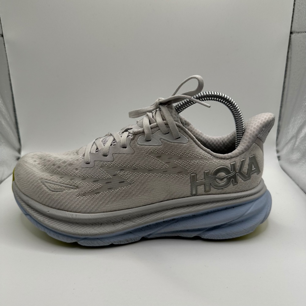 Hoka Clifton 9 Running Shoes Womens 7.5D Wide Grey Good Nimbus Cloud 1132211